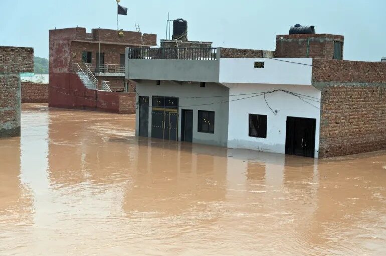 Open Thread: Pakistan Floods – Let’s Talk