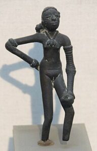 Dancing_girl_of_Mohenjo-daro