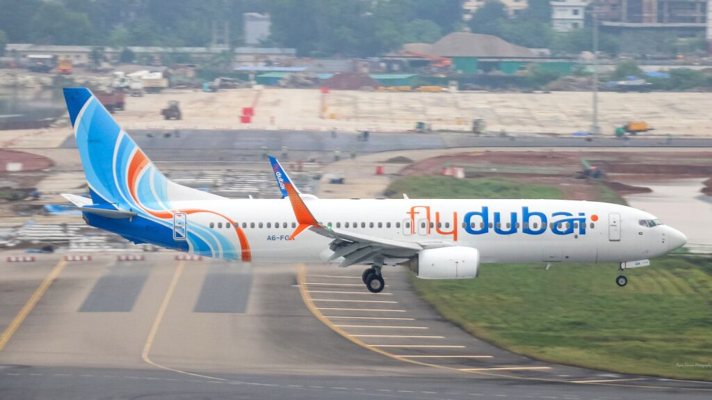 flydubai Boeing 737-800 landing at Dhaka airport