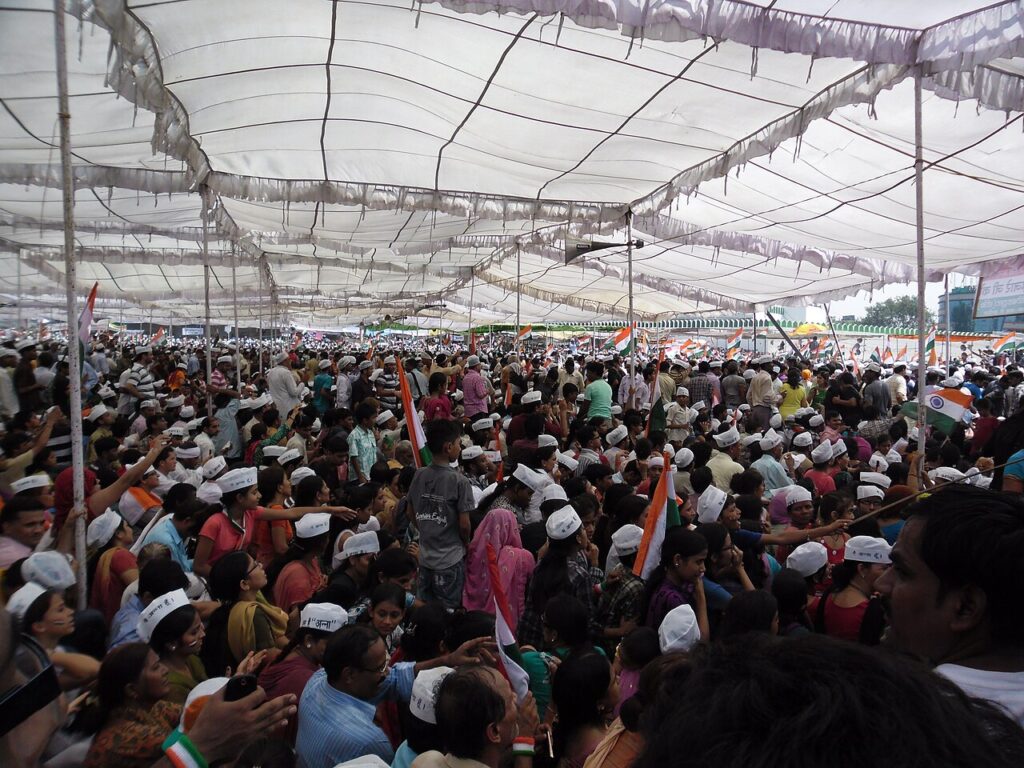A crowd gathered at Ramlila Maidan in Delhi during Anna Hazare’s fast in 2011